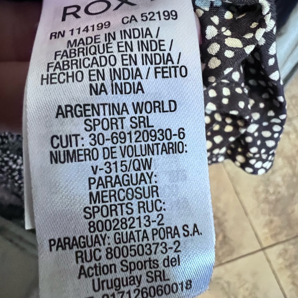 NWOT MIDI Roxy wrap around dress w/ pockets Sz Large (12) - Picture 10 of 13